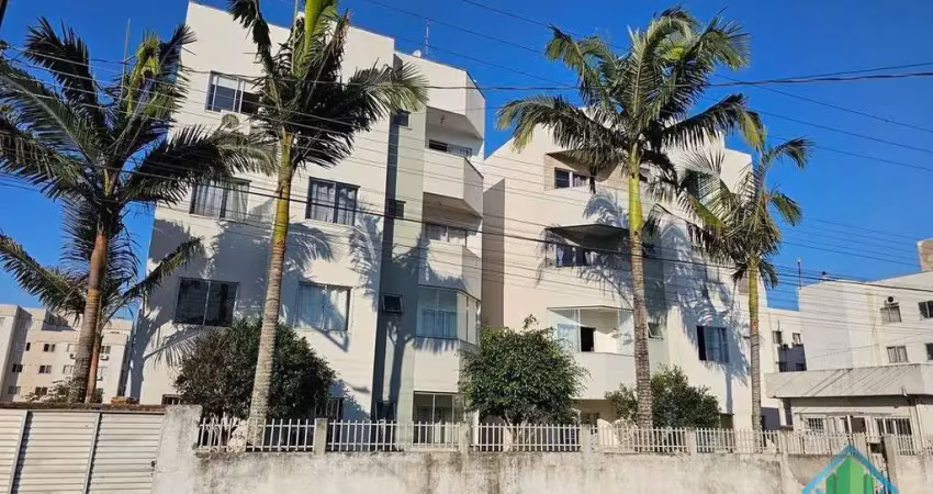 Apartamento com 3 quartos à venda na Rua Pedro Paulo de Abreu, 801, Forquilhinhas, São José