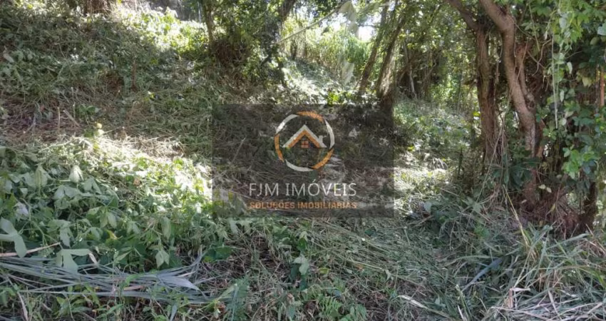 Lote / Terreno em Piratininga  -  Niterói