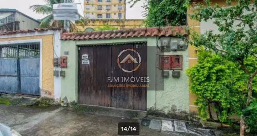 FJM imóveis vende-Casa de Vila em Fonseca  -  Niterói