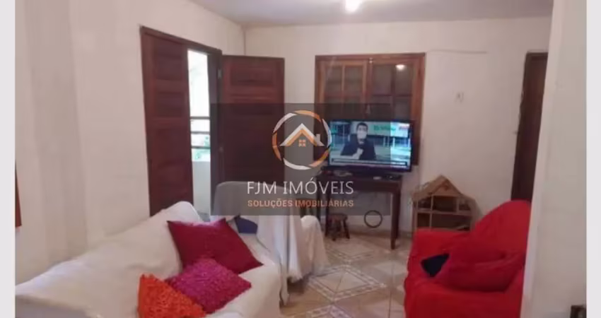 Casa em Santa Bárbara  -  Niterói
