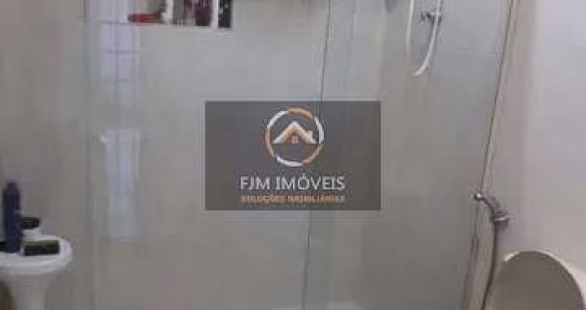 Casa em Rio do Ouro - Niterói com 2 dormitórios, suíte e área útil por R$ 650.000,00 - Venda e Locação