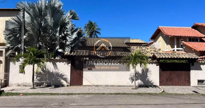 Casa de 130M² em Itaipu, Niterói - 3 Dormitórios, 1 Suíte, 3 Banheiros - Venda por R$ 1.400.000
