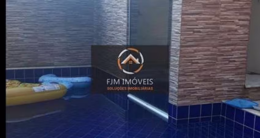 FJM Imóveis vende: Casa de 220m² em Itaipu - Niterói: 4 dormitórios, 4 suítes e 6 banheiros por R$1.200.000 para venda