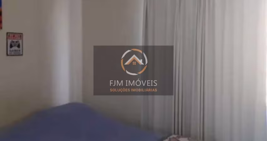 Apartamento em Engenhoca - Niterói com 69m², 2 dormitórios e 1 banheiro por R$ 278.000 - Venda e Locação