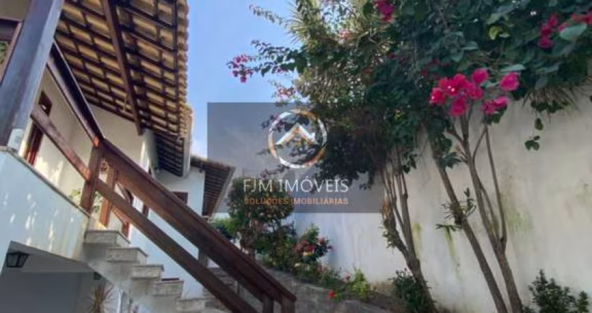 FJM Imoveis vende: Casa de luxo em Camboinhas - Niterói com 200m², 3 dormitórios, 2 suítes e 3 banheiros por R$ 2.300.000