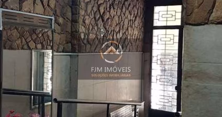 FJM Imóveis vende: Kitnet/Conjugado em Centro - Niterói: 1 Dormitório, 31M² Área útil por R$105K.