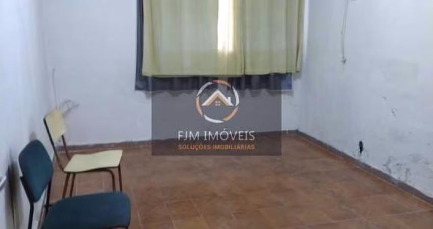 Casa à Venda em Rocha, São Gonçalo - 2 Quartos, 65m², R$280 Mil