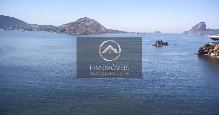 Luxuosa Cobertura no Ingá - Niterói: 5 Dormitórios por R$3M