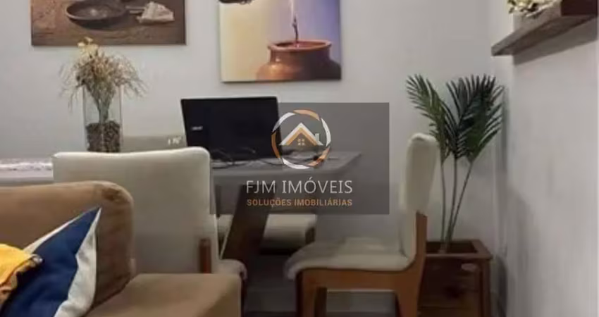 FJM IMÓVEIS VENDE:Casa em Itaipu dentro de condomínio com 2 quartos, 3 banheiros, cozinha com armários, copa, sala com varanda, garagem, portão eletrônico, área gourmet