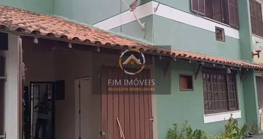 FJM IMÓVEIS VENDE: Casa em Serra Grande - Niterói: 2 Dorms, 120m² por R$430 mil
