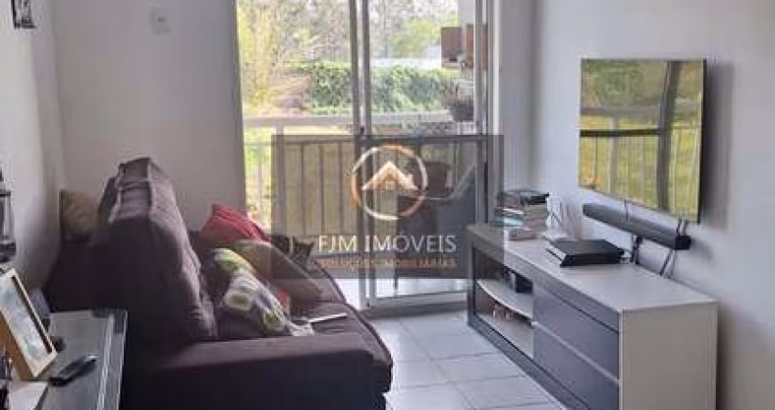 Venda de Apartamento em Maria Paula - Niterói: 2 Dormitórios