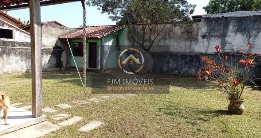 Casa em Itaipu, Niterói: 122m², 2 Dormitórios à Venda