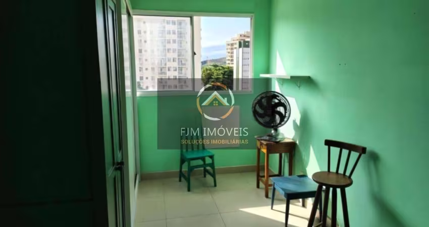 Venda de Apartamento no Centro de Niterói: 3 Dormitórios, 75m²