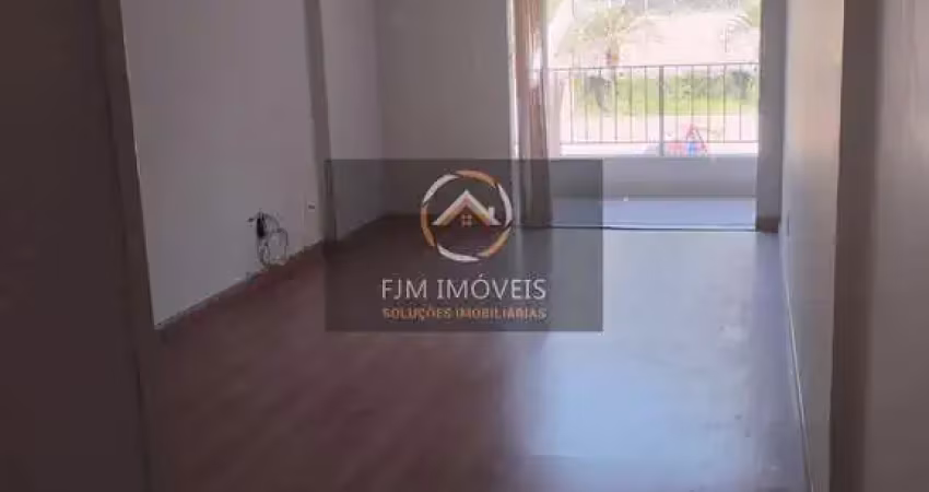 Descubra o seu novo lar em Icaraí, Niterói! Este encantador apartamento de 62m² oferece um espaço ideal para quem busca conforto e praticidade. Com 2 dormitórios e 2 banheiros, a disposição dos ambien