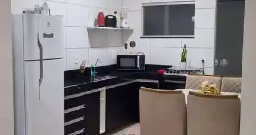 APARTAMENTO EM CONDOMÍNIO NO ALTO DE TAPERAPUAN SEMI-MOBILIADO