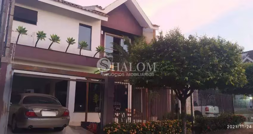Sobrado à venda em maringá, cidade jardim, com 3 quartos, com 230 m²