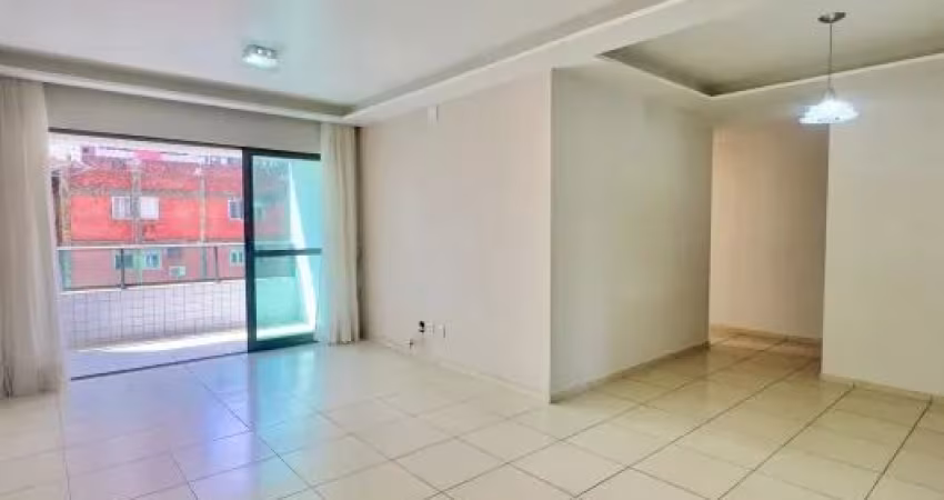 Apartamento para venda possui 104 metros com 3 quartos sendo 1 suíte com 2 vgs - na Madalena - Recife - PE