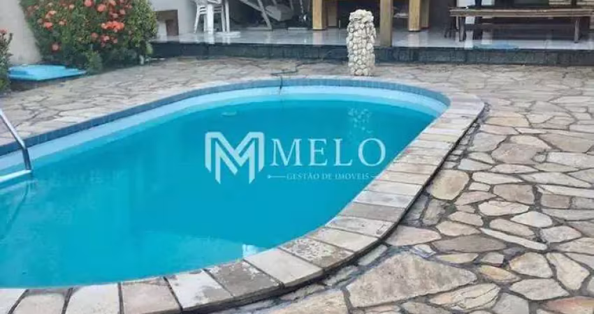 VENDO CASA NO BAIRRO DO CAJUEIRO / RECIFE (próximo ao Arruda)..