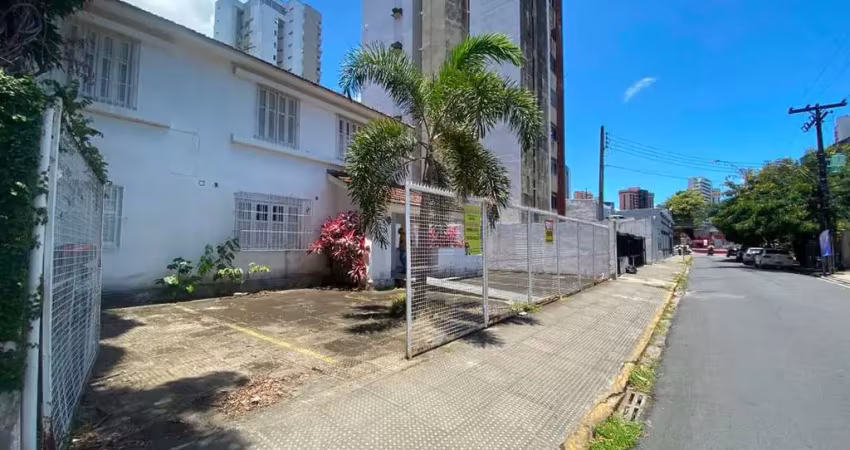 Casa comercial na barão de contendas ótimo para comércio...
