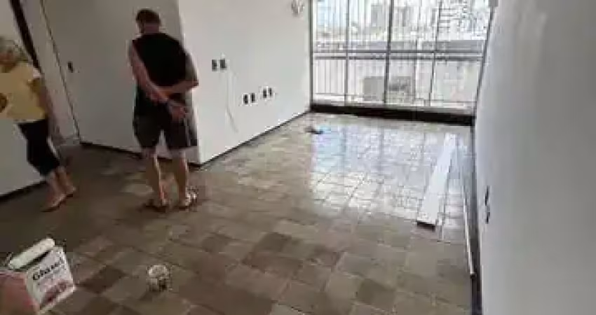 Apartamento com 2 quartos à venda na Rua Marechal Manoel Luís Osório, Várzea, Recife