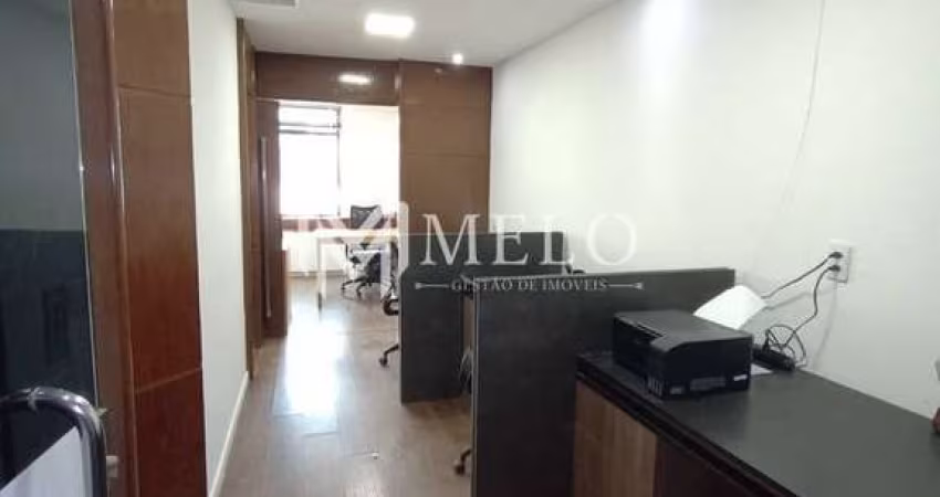 Oportunidade em  BOA VIAGEM: 45m², sala comercial/mobiliado..