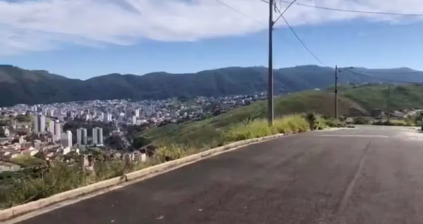 Terreno à venda no Jardim Bandeirantes, Poços de Caldas 