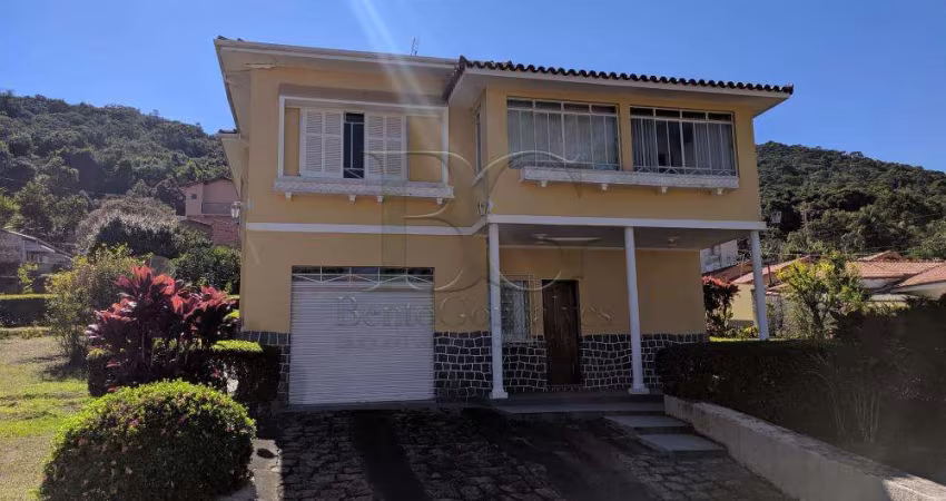 Casas Padrão em Poços de Caldas