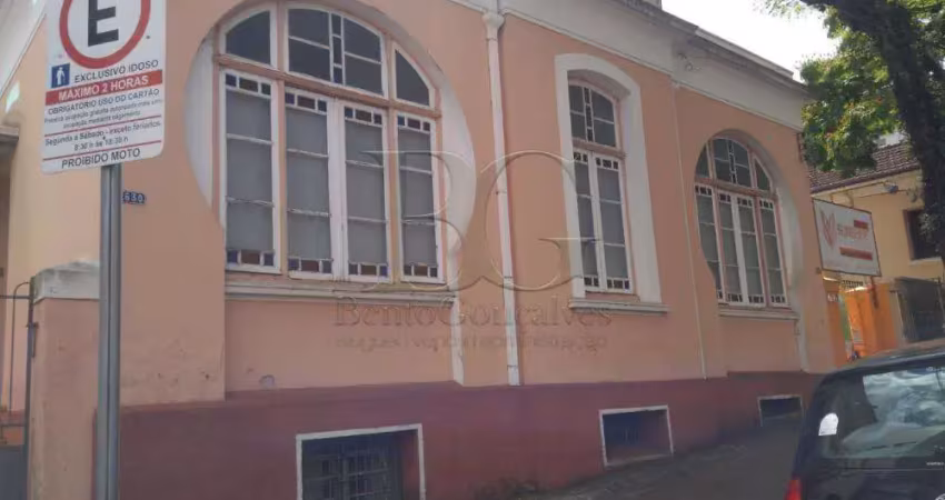 Casa comercial para alugar no Centro, Poços de Caldas 