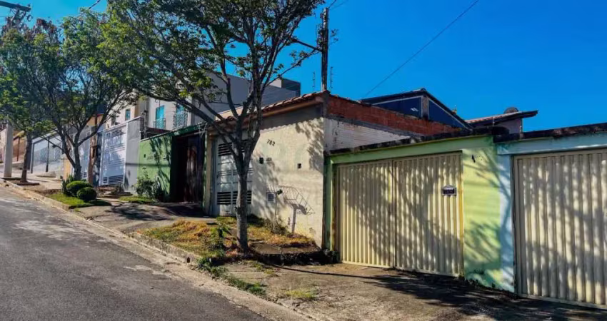 Casa com 2 quartos para alugar no Santa Teresa, Poços de Caldas 