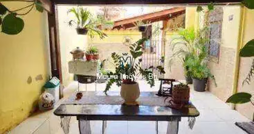 Casa com 4 quartos à venda na Santa Mônica, Belo Horizonte 