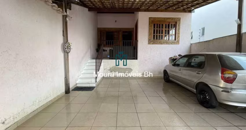 Casa com 3 quartos à venda na Santa Amélia, Belo Horizonte 