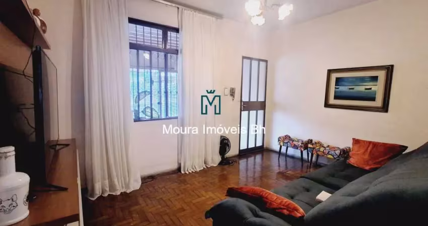 Casa geminada 5 quartos, 2 vagas, varanda e quintal no bairro santa mônica