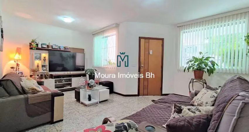 Casa 4 quartos sendo 1 suíte 4 vagas no bairro santa amélia