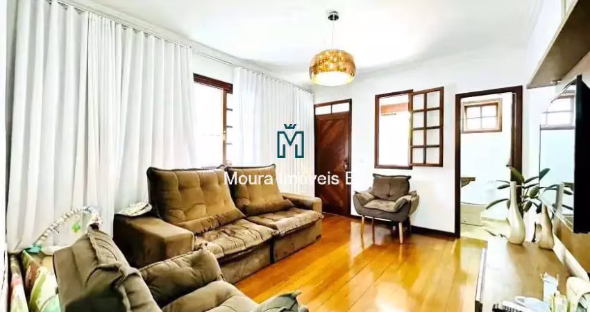 Casa 3 quartos sendo 1 suíte,  2 vagas e quintal no bairro santa amélia
