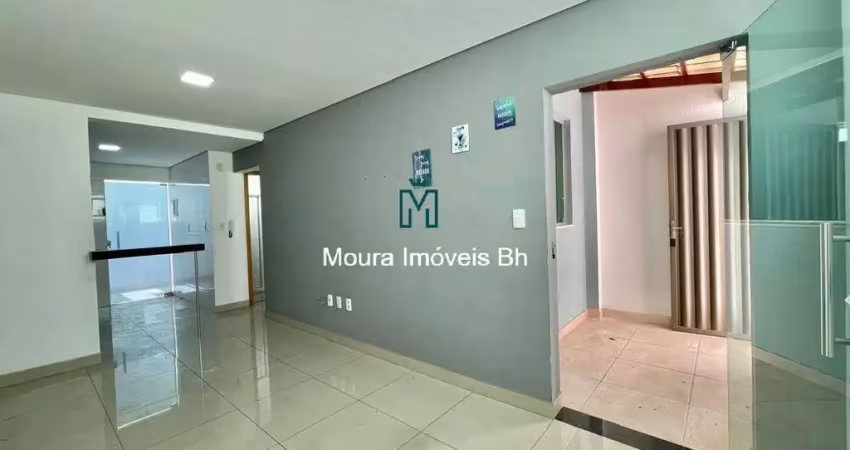 Apartamento 2 quartos 1 vaga e 1 área privativa no bairro copacabana