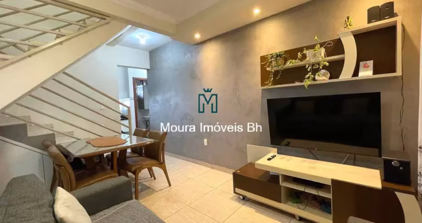 Casa duplex de 2 quartos com entrada individual no bairro jaqueline