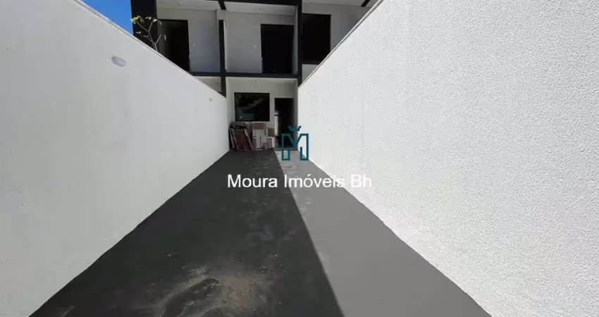 Casa com 2 quartos e 3 banheiros à venda no bairro candelária