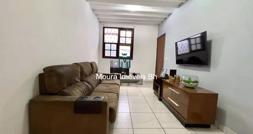 Casa geminada com 3 quartos, 1 vaga no bairro dona clara