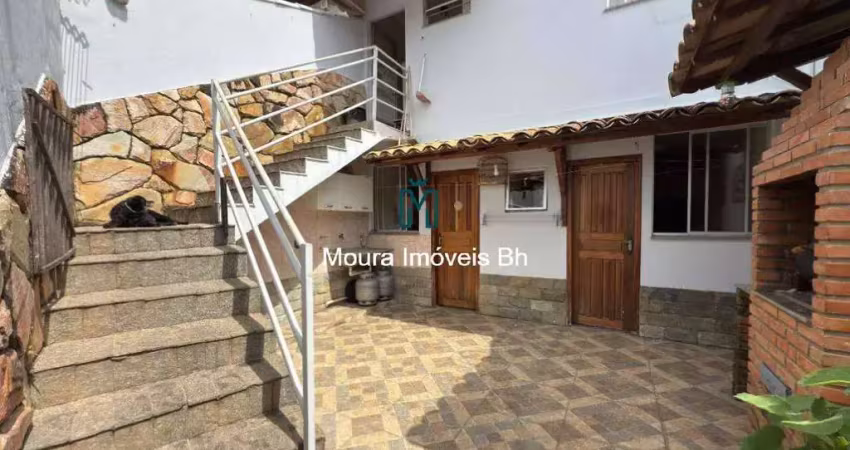 Casa geminada com 4 quartos, 2 vagas no bairro santa mônica