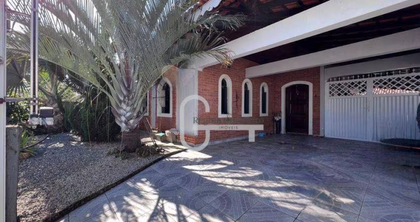 Casa com 3 dormitórios à venda, 168 m² por R$ 645.000,00 - Balneário Stella Maris - Peruíbe/SP