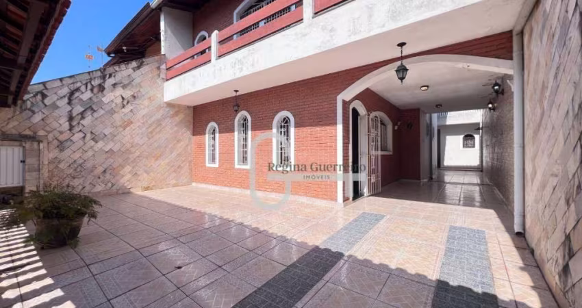 Casa com 2 dormitórios à venda, 170 m² por R$ 500.000,00 - Balneário Stella Maris - Peruíbe/SP