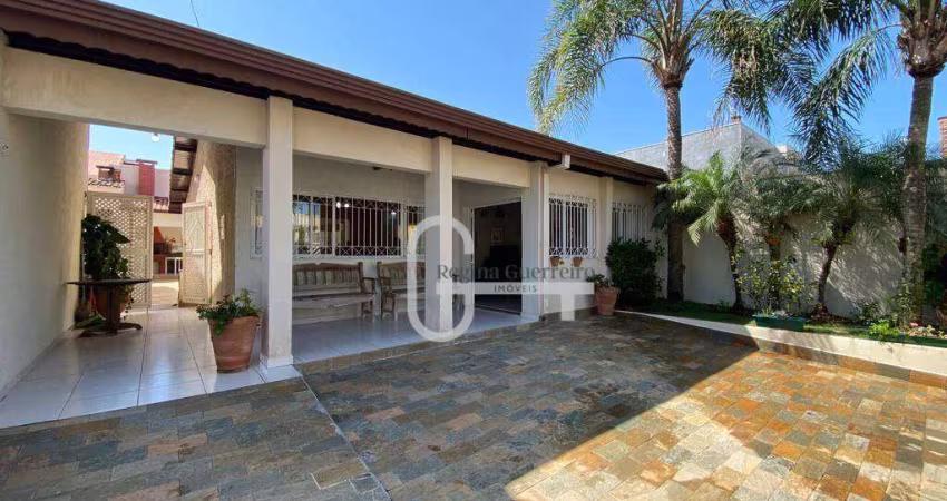 Casa com 3 dormitórios à venda, 200 m² por R$ 647.000,00 - Parque Balneário Oásis - Peruíbe/SP
