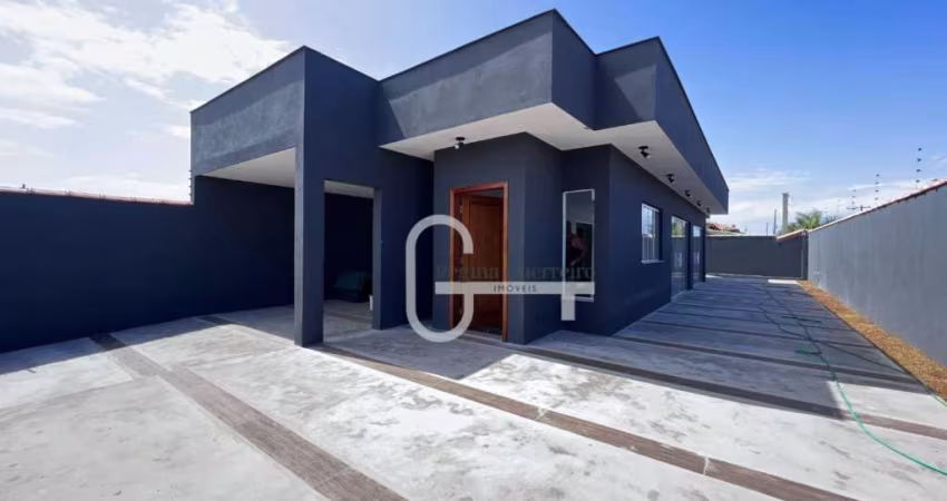 Casa com 3 dormitórios à venda, 130 m² por R$ 659.000,00 - Estância São José - Peruíbe/SP