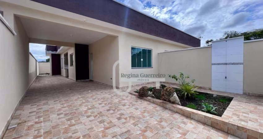 Casa com 2 dormitórios à venda, 94 m² por R$ 330.000,00 - Estância São José - Peruíbe/SP