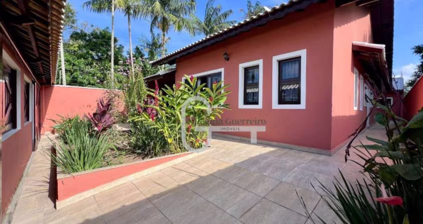 Casa com 3 dormitórios à venda, 185 m² por R$ 550.000,00 - Estância Balneária Convento Velho - Peruíbe/SP
