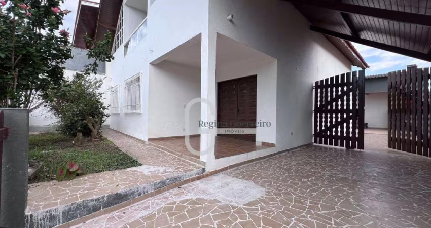 Casa com 4 dormitórios à venda, 185 m² por R$ 600.000,00 - Estância São José - Peruíbe/SP