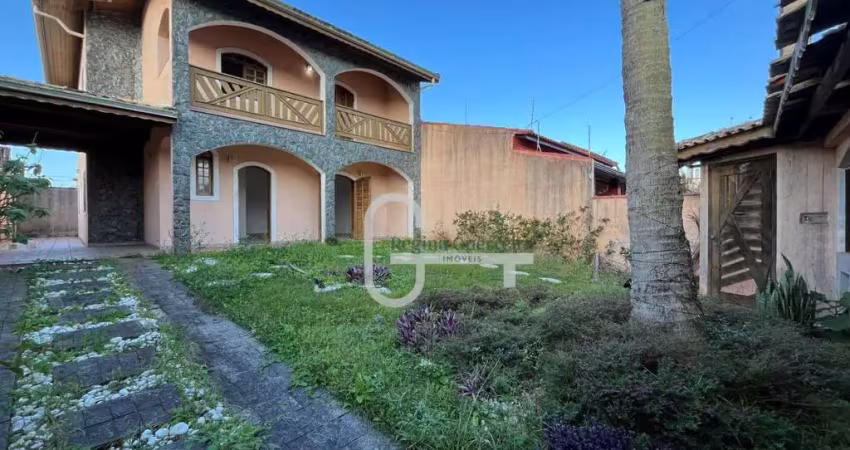 Casa com 4 dormitórios à venda, 204 m² por R$ 475.000,00 - Jardim Casablanca - Peruíbe/SP