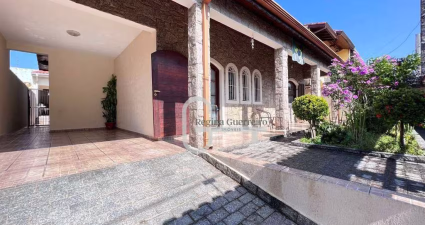 Casa com 3 dormitórios à venda, 188 m² por R$ 585.000,00 - Balneário Stella Maris - Peruíbe/SP