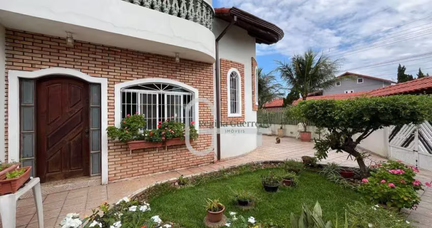 Casa com 4 dormitórios à venda, 226 m² por R$ 750.000,00 - Estância São José - Peruíbe/SP