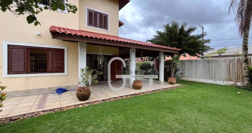 Casa com 4 dormitórios à venda, 324 m² por R$ 1.280.000,00 - Parque Balneário Oásis - Peruíbe/SP